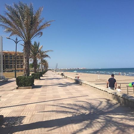 Apartment Near The Beach With Magnificent Views Port Saplaya Exterior foto
